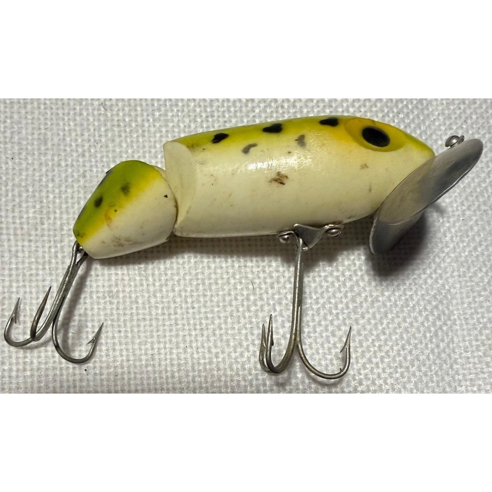 Fred Arbogast Jitterbug Jointed Fishing Lure Yellow Frog Pattern Vintage NB043‎